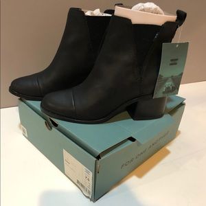Toms Esme Black Leather Booties